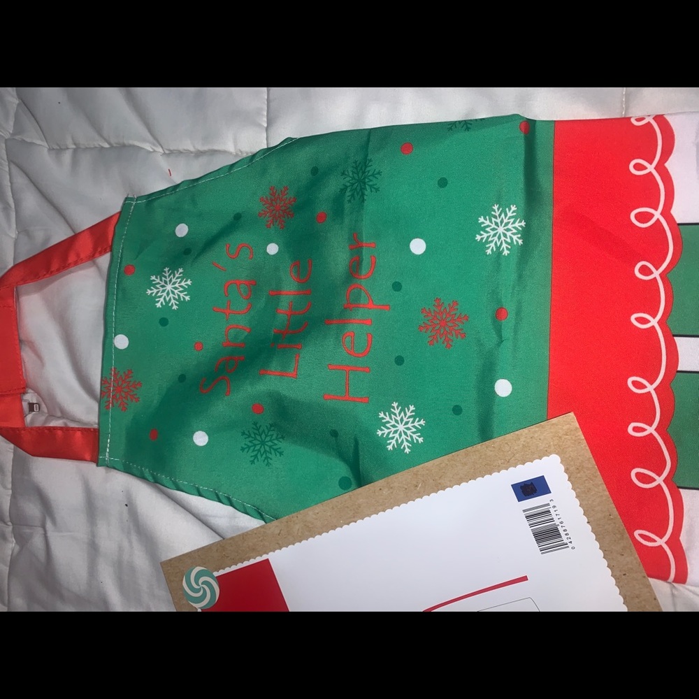 🛒🛍 2 for 5- Brand new in package Santa’s little helper children’s apron